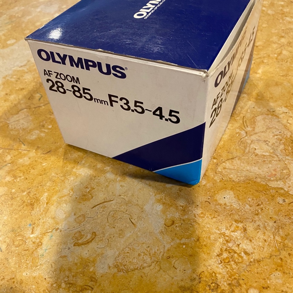 Olympus auto focus zoom lense for